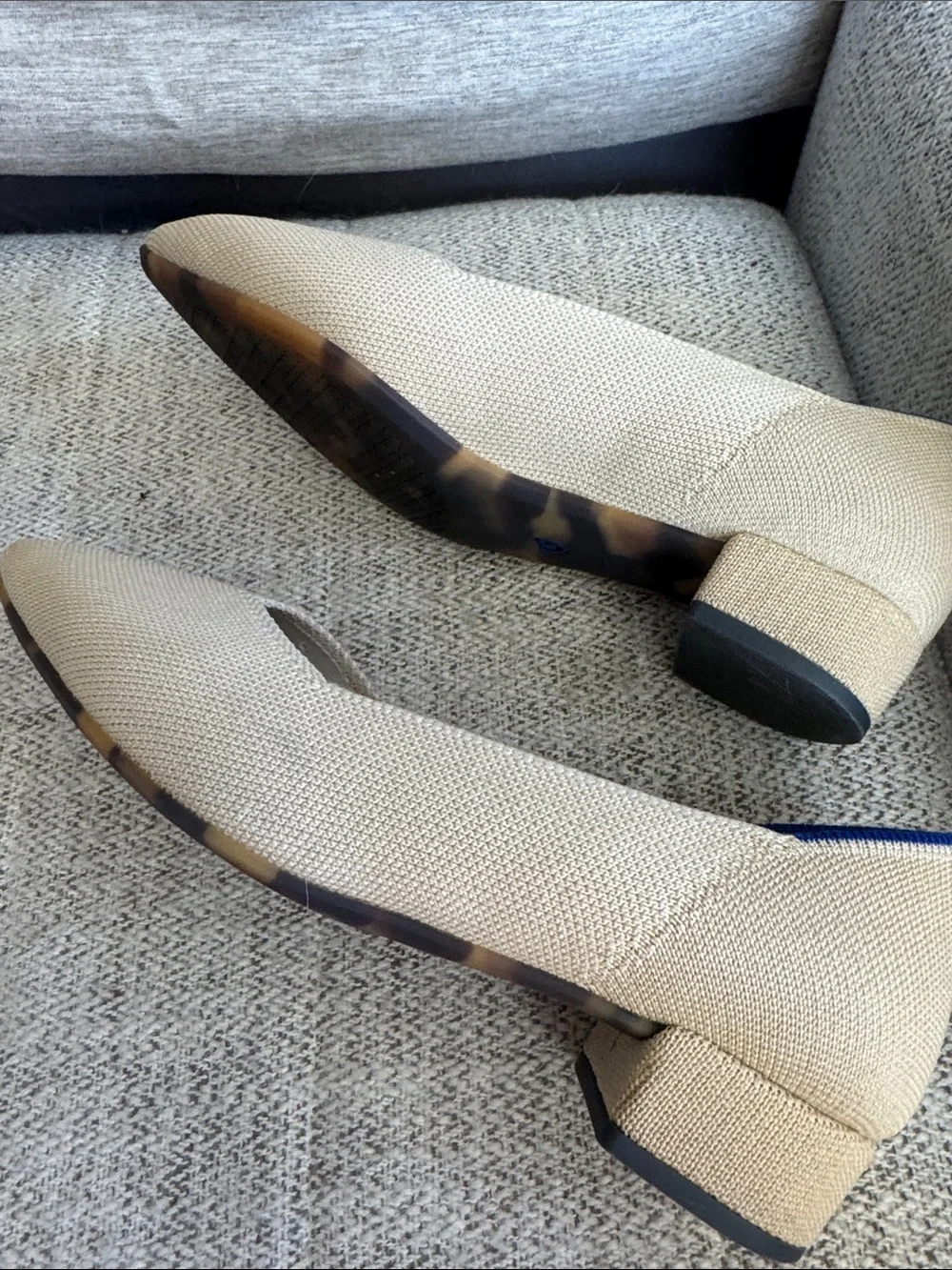 EUC Rothy's The High Point Block Heel in Ecru or Sandstone